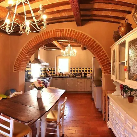 Borgo Di Montacchiello Penzion *